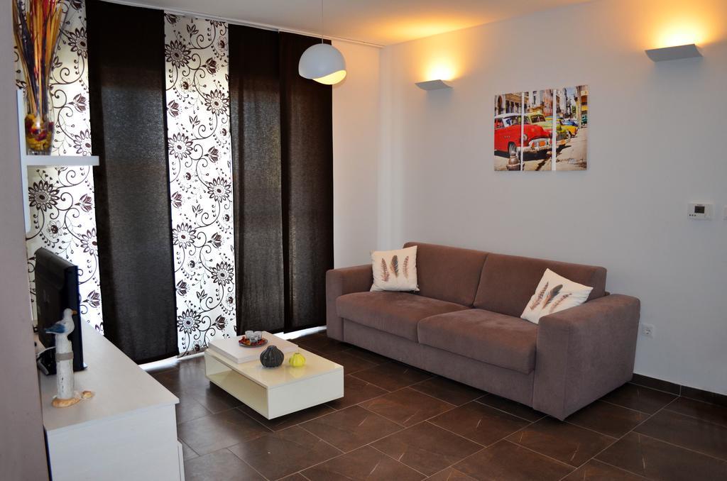 Apartments Miocic Zadar Exterior foto